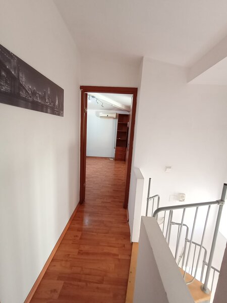 Iancului, str. Baican Ionescu, sector 2, in vila, ac, centrala, ocazie!